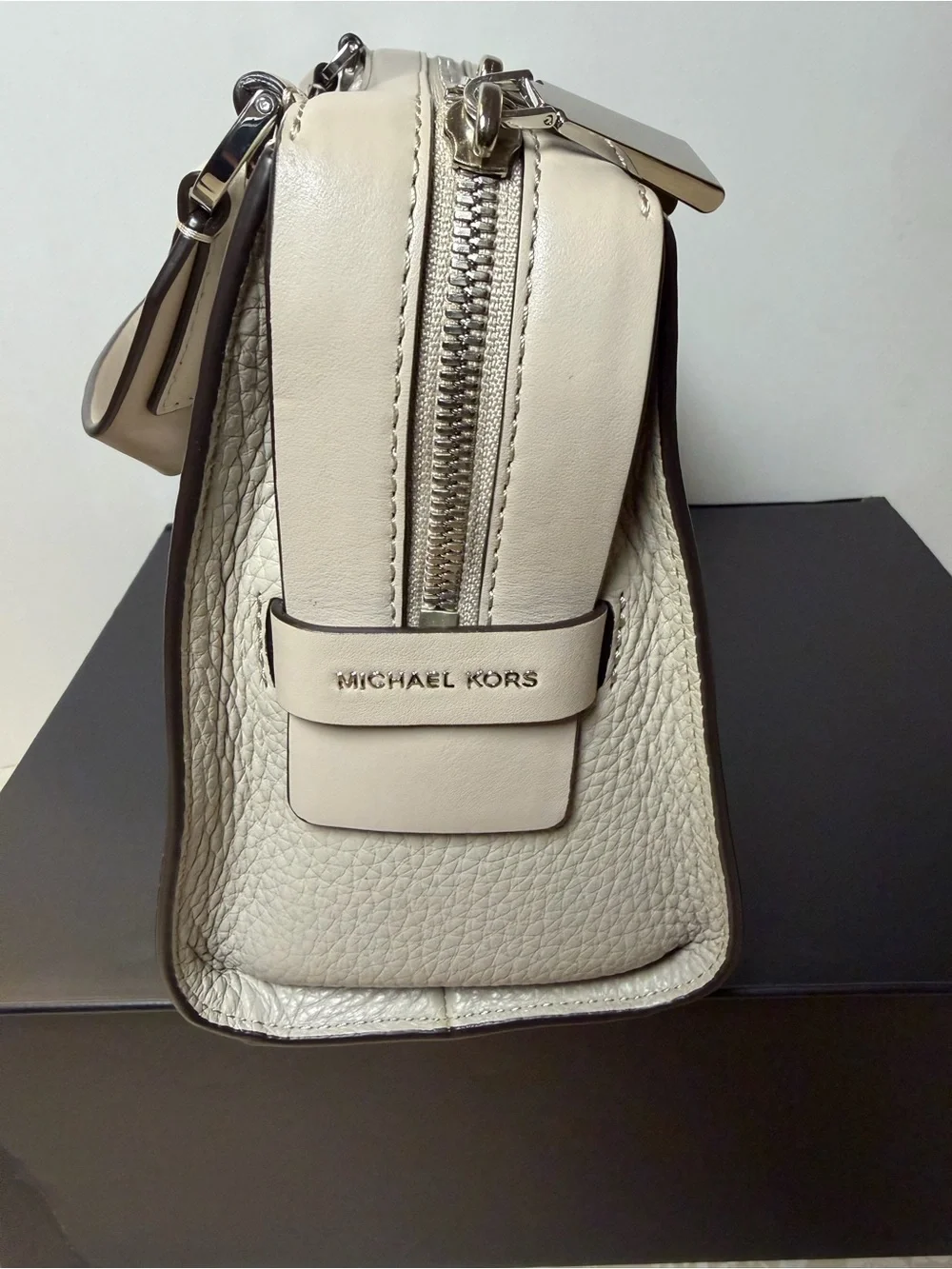 Michael Kors Cream Pebbled Leather Crossbody Bag with Silver Hardware